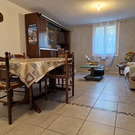 Holiday home Les Rives D 'espalion Espalion